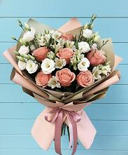 Букет цветов из:  Розы, Альстромерии и Лизиантусы #REPLACE_PRED# Старая Станица