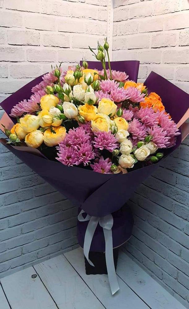 Букет цветов из: Хризантемы и Розы в Старая Станица