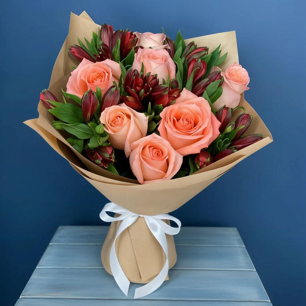 Букет цветов из: Розы и Альстромерии в Старая Станица