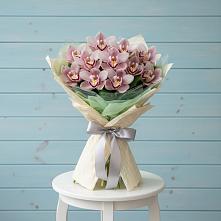 Букет цветов из:  Орхидеи и Розы #REPLACE_PRED# Старая Станица