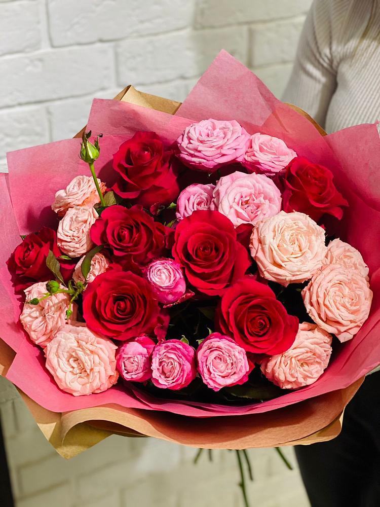 Букет цветов из: Розы в Старая Станица